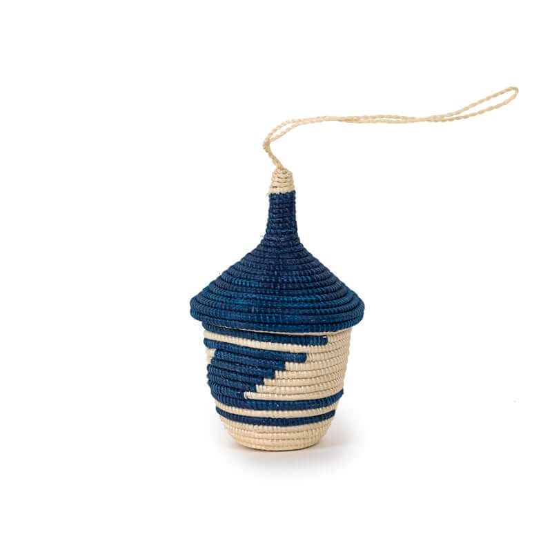 Miniature Basket Ornament | Artisanal Christmas Tree Décor